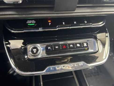 Used 2023 Lincoln Corsair AWD w/ Equipment Group 101A image 17