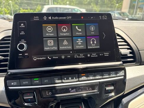 New 2026 Honda Odyssey Touring image 22