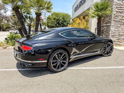 Used 2020 Bentley Continental GT V8 AWD/4WD image 7