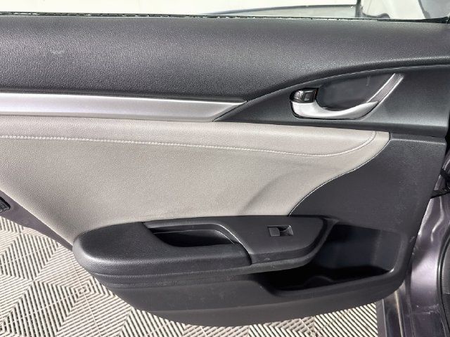 Used 2020 Honda Civic Touring image 23