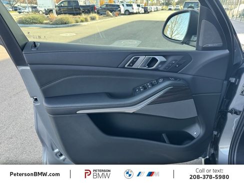 New 2026 BMW X5 xDrive50e image 15