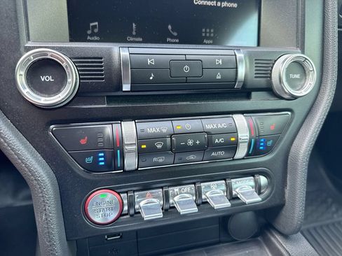 Used 2018 Ford Mustang GT Premium RWD image 15
