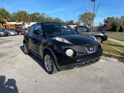 Used 2011 Nissan Juke SV image 4