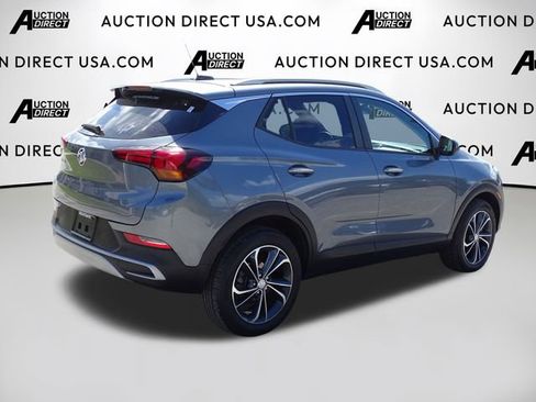 Used 2022 Buick Encore GX Select image 11