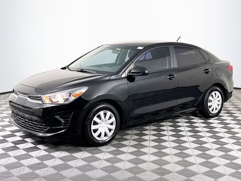 Used 2022 Kia Rio S image 4