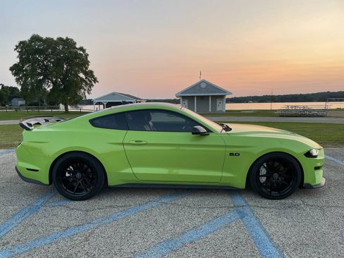 Used 2020 Ford Mustang GT RWD image 52