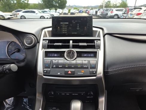 Used 2016 Lexus NX 200t FWD image 30