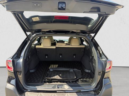 Certified 2025 Subaru Outback Limited AWD/4WD image 5