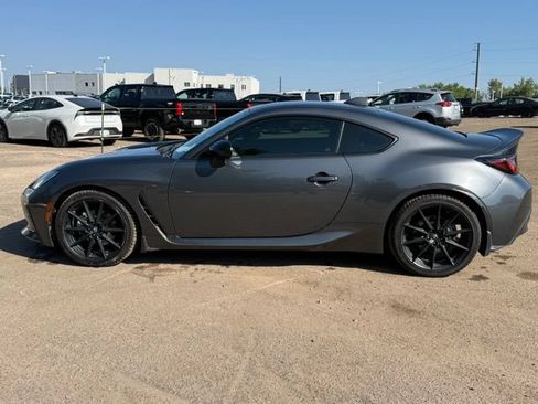 Used 2023 Toyota GR86 Premium RWD image 2