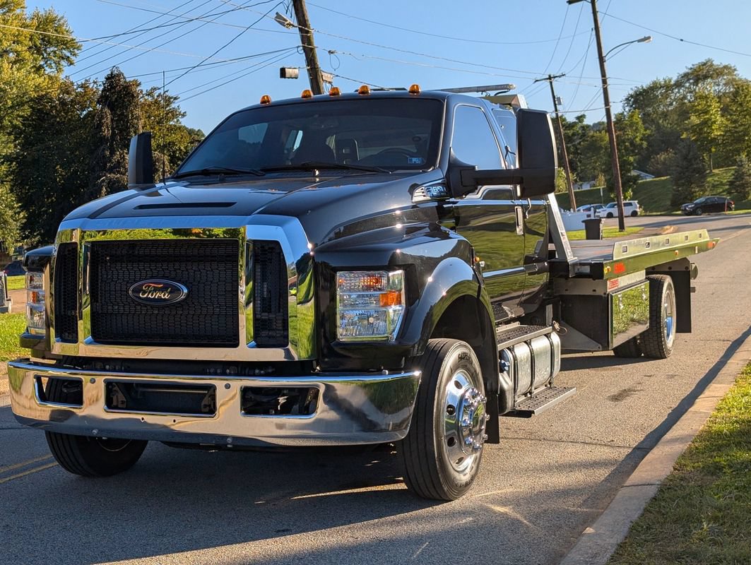 Used 2026 Ford F650 2WD SuperCab Super Duty image 13