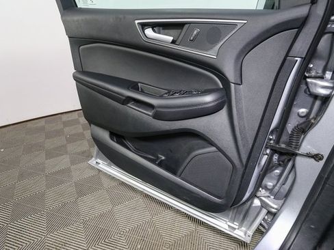 Used 2024 Ford Edge SEL w/ Convenience Package image 36