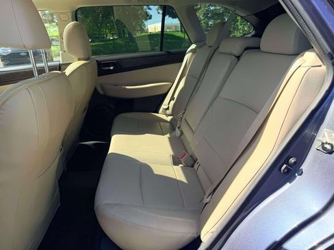 Used 2016 Subaru Outback 2.5i Limited AWD/4WD image 14