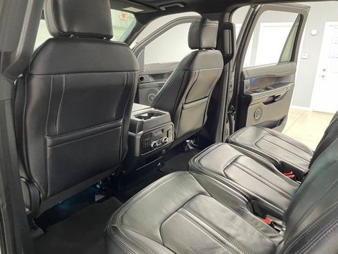 Used 2019 Ford Expedition Max Limited AWD/4WD image 13