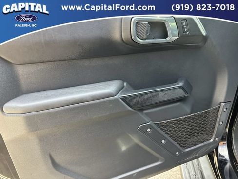 Certified 2025 Ford Bronco Outer Banks AWD/4WD image 20