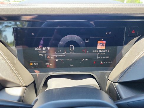 New 2026 GMC Yukon AT4 w/ AT4 Premium Package AWD/4WD image 19