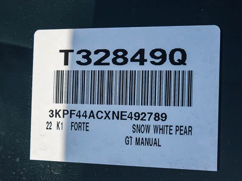 Used 2022 Kia Forte GT image 28