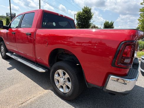 Used 2026 RAM 2500 Big Horn AWD/4WD image 10