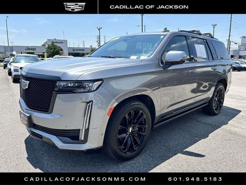 Used 2022 Cadillac Escalade Sport w/ Touring Package AWD/4WD image 5