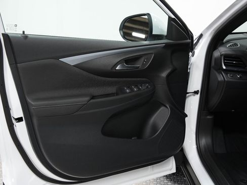 New 2026 Buick Envista Preferred FWD image 23