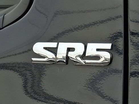 Used 2023 Toyota Tacoma SR image 32