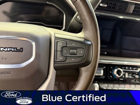 Used 2024 GMC Sierra 2500 Denali w/ Denali Reserve Package image 12
