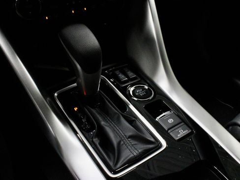 New 2026 Mitsubishi Eclipse Cross SEL image 27