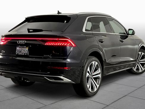 Used 2019 Audi Q8 Premium Plus w/ Premium Plus image 12