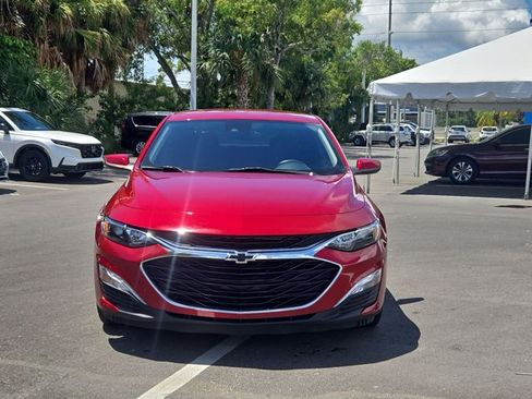 Used 2024 Chevrolet Malibu RS FWD image 2