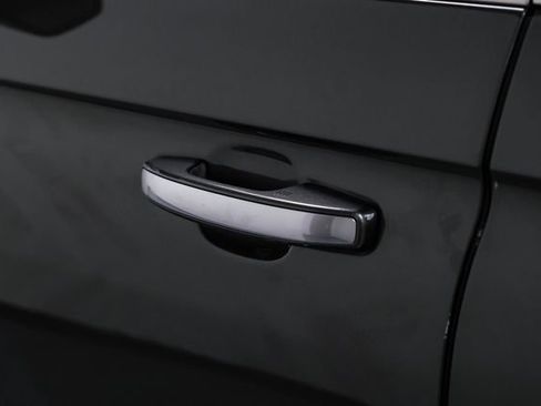 Used 2018 Ford Expedition Max Platinum image 39