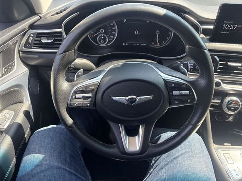 Used 2022 Genesis G70 2.0T w/ Prestige Package AWD/4WD image 16