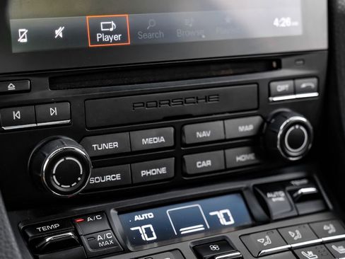 Used 2021 Porsche 718 Cayman w/ Premium Package image 26