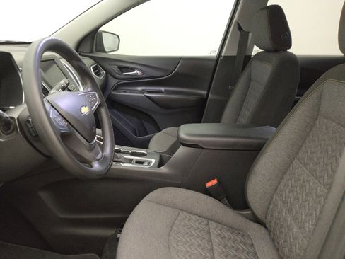 Used 2022 Chevrolet Equinox LT image 17