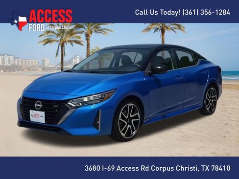 Used 2025 Nissan Sentra SR w/ SR Premium Package FWD image 4