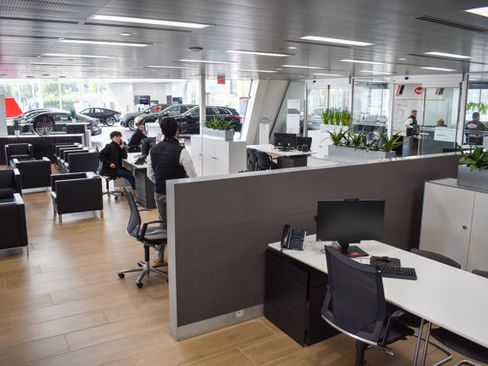 Used 2018 Audi A4 2.0T Premium w/ 18" Wheel Package image 11