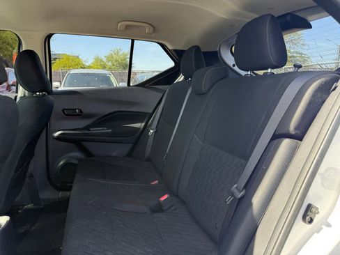 Used 2021 Nissan Kicks S FWD image 9