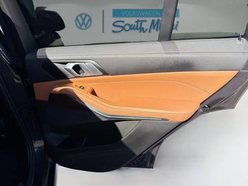 Used 2022 BMW X5 xDrive45e w/ Premium Package image 31