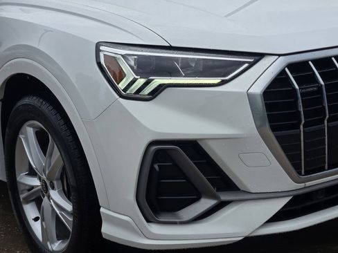 Certified 2023 Audi Q3 2.0T Premium Plus w/ Premium Plus Package AWD/4WD image 12