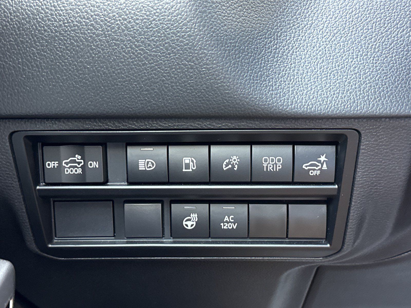 Used 2024 Toyota Tundra Limited AWD/4WD image 20