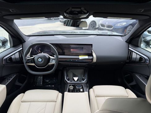 New 2025 BMW X3 xDrive30i w/ Convenience Package image 19