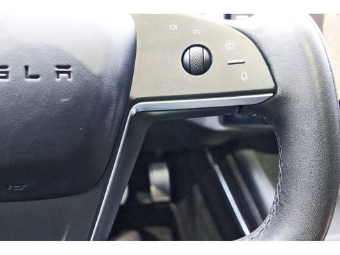 Used 2022 Tesla Model S AWD/4WD image 19