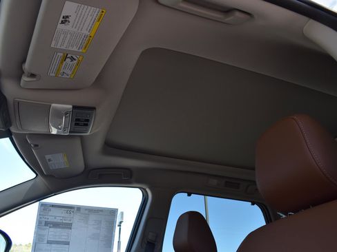 New 2026 Nissan Pathfinder Platinum image 27