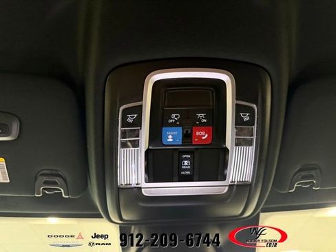 Used 2026 RAM 3500 Big Horn w/ Laramie Trim Package AWD/4WD image 15