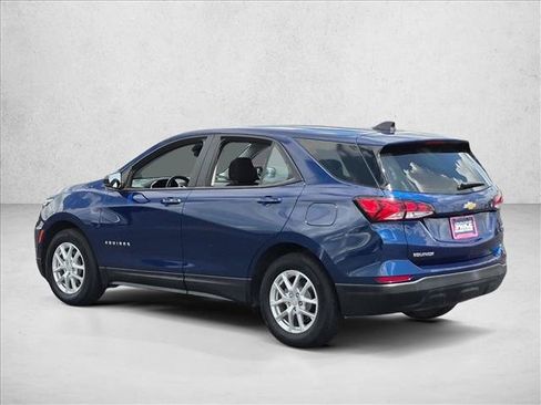 Used 2023 Chevrolet Equinox LS FWD image 8