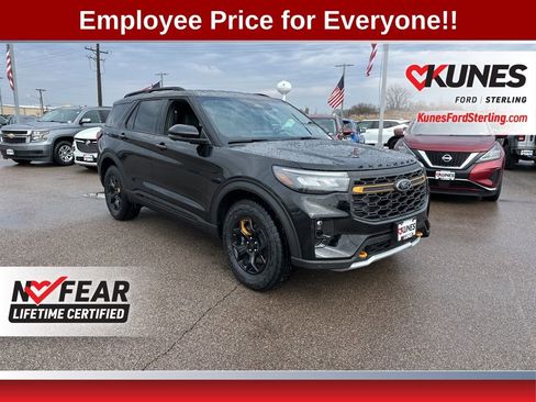 New 2026 Ford Explorer Tremor w/ Tremor Convenience Package image 1