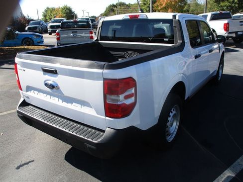 Used 2024 Ford Maverick XL image 3