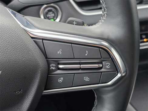 Certified 2025 Chevrolet Equinox LT image 29