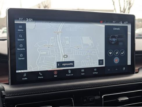 Certified 2022 Lincoln Nautilus Reserve w/ Equipment Group 201A image 22