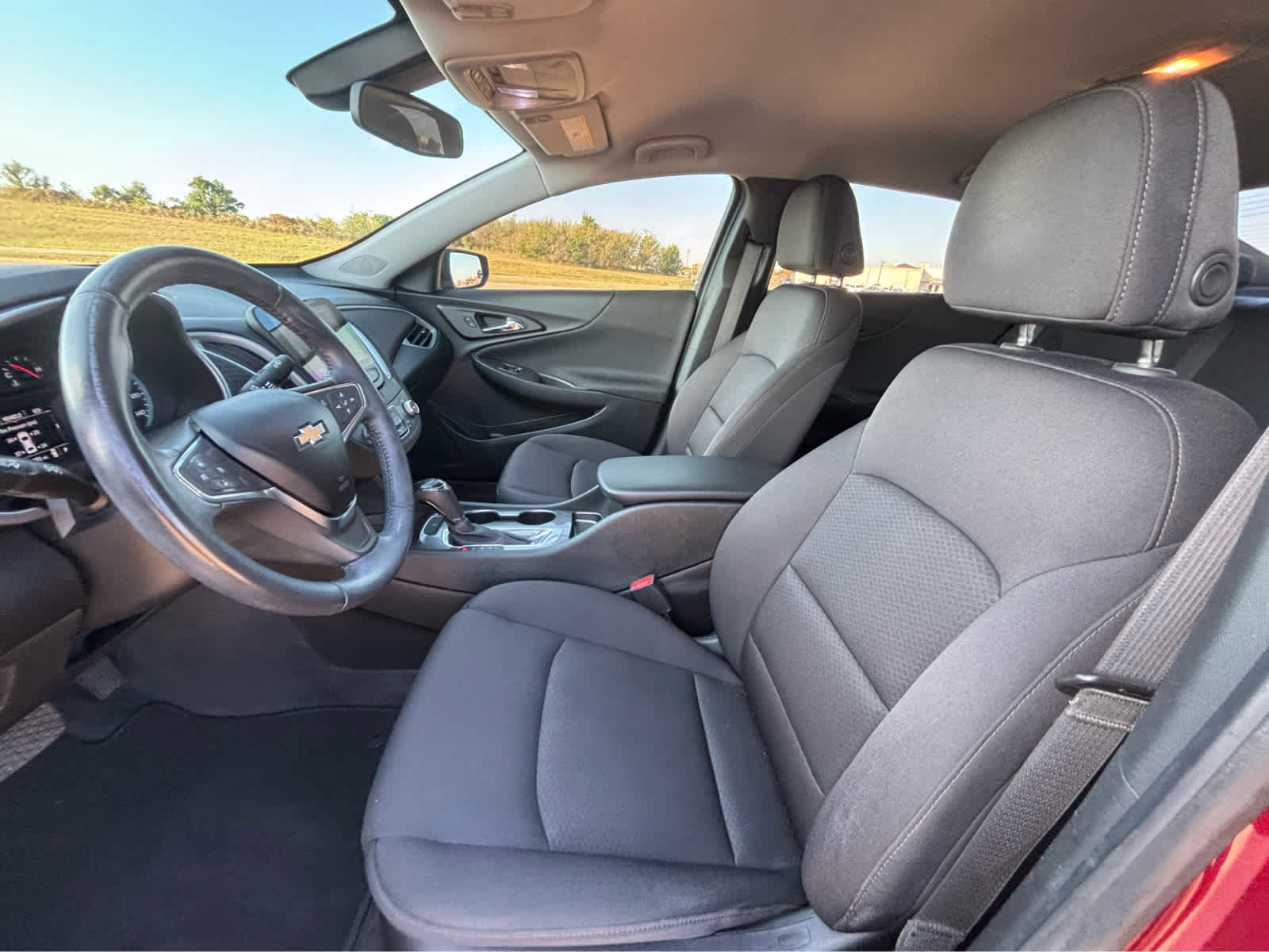 Used 2019 Chevrolet Malibu RS FWD image 15