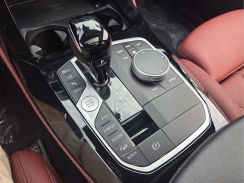 Used 2025 BMW X4 xDrive30i AWD/4WD image 25