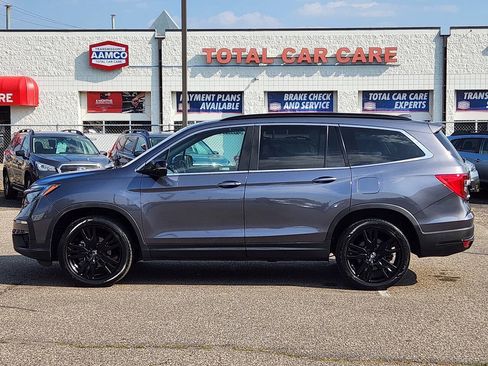 Used 2022 Honda Pilot Special Edition image 2
